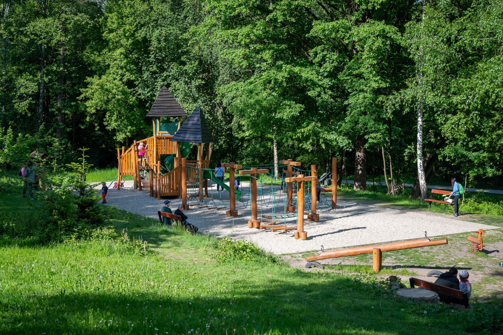 Dětské hřiště přírodního typu